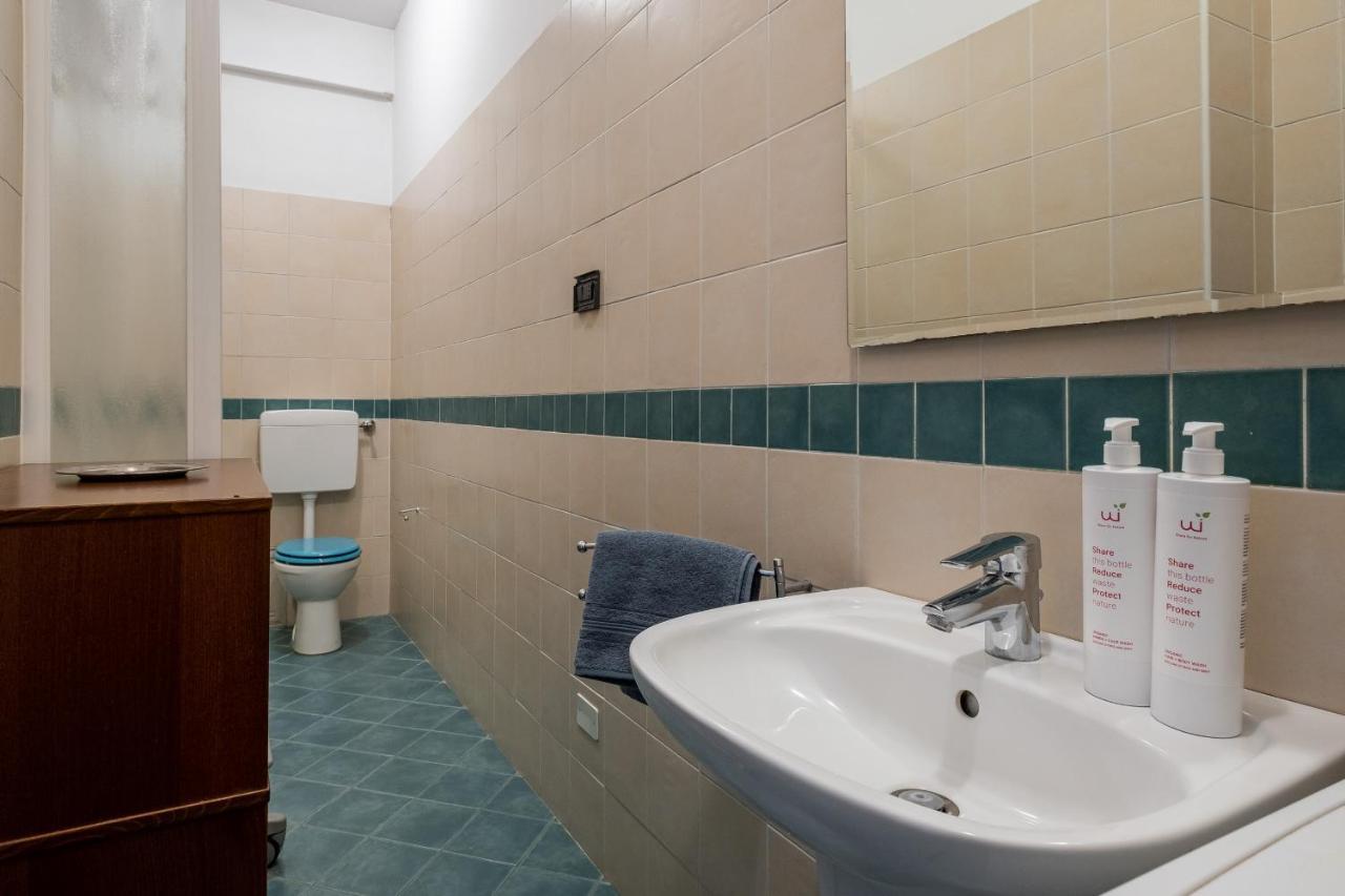 Boldrini Apartment With Balcony By Wonderful Italy Bologna Bagian luar foto